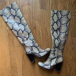 Sam Edelman snake boots!
